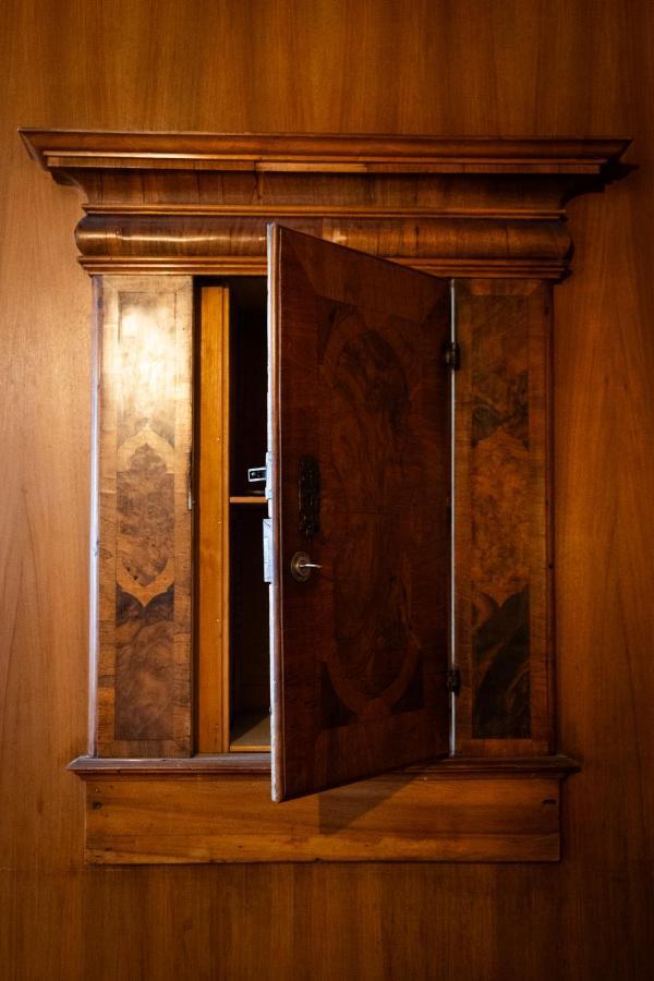 Goethe House In Old Town Zuerich Appartement Buitenkant foto